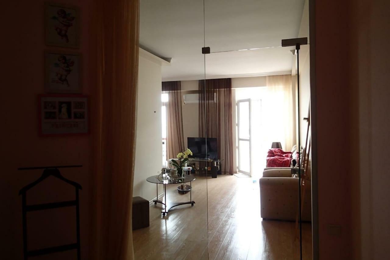 Cocorina Apartment Batoumi Extérieur photo